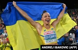 Кожен змінив ставлення до гімну, прапору і патріотизму, каже Бех-Романчук