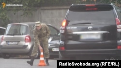Працівник СБУ Кириленко пересувається на автівці, зареєстрованій на дружину