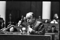 Станіслав Шушкевич, голова Верховної Ради Білорусі 1991–1994 років