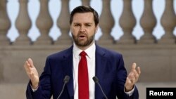 За словами Венса, у Вашингтоні очікували, що Москва висуне завищені вимоги, як це часто буває на перших етапах переговорів