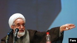 مهدی کروبی، دبیر کل حزب اعتماد ملی