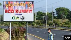Thousands of security officers have Islamabad locked down on October 15.