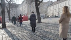 Budapest Offers Free Rapid COVID-19 Testing For City's Residents
