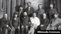 "Алаш" фиркасе әгъзалары. 1918 елгы фото