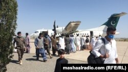 له کراچۍ و ږوب ته تلونکې الوتکې سورلۍ. ۲۰۲۱، ۱۸م اپرېل