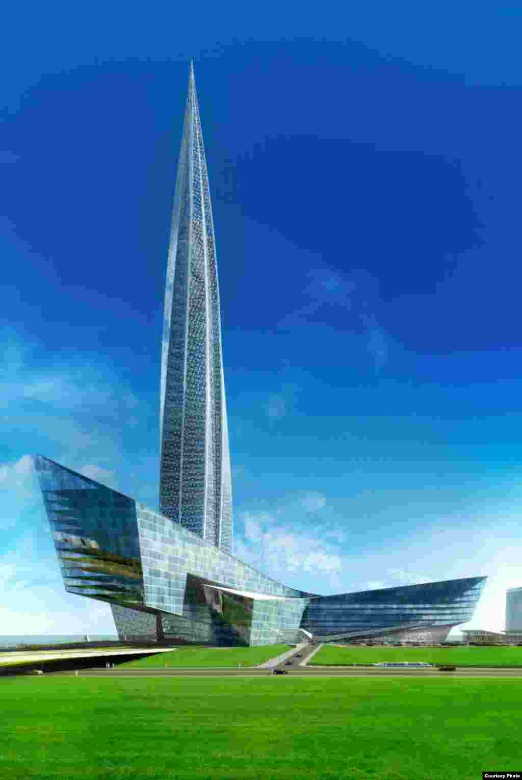 The project's designers have described the proposed new building as "a highly sustainable concept," which includes an "intelligent" double outer skin to minimise heat loss in the freezing Russian winters.