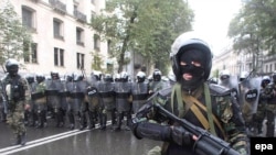 Riot police in Tbilisi a year ago -- will they be used again?