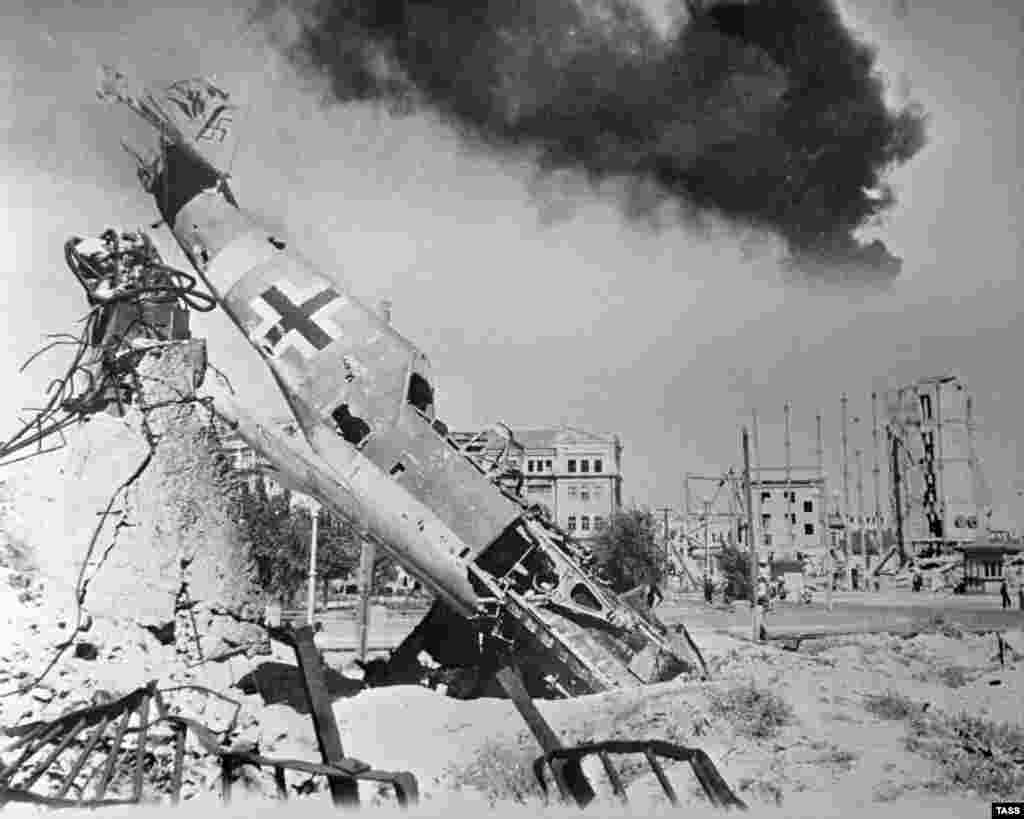 A downed German fighter lies amid the ruins of Stalingrad. Huge air battles were waged over the city during the course of the siege.