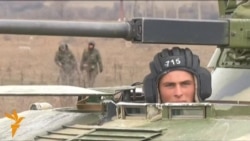 Ukrainian Troops Set Up Camp Near Russian Border