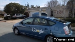 Google says test models of its self-driving car have gone 700,000 kilometers under autonomous control without reported incident. (file photo)