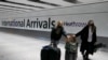 Cetățenii români care merg la Londra vor trebui să stea timp de zece zile în izolare