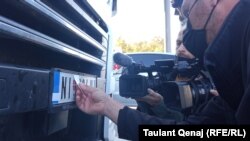 Kosovar authorities are using white stickers to hide state symbols on vehicles coming from Serbia.