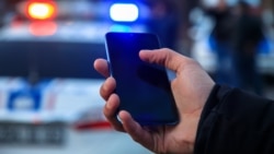 Rusia intenționează să urmărească străinii prin intermediul telefoanelor