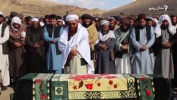 په خوست کې د يوې کورنۍ د وژل شويو ۱۰ کسانو جنازې وشوې