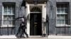 Mai multe proprietăți asociate premierului britanic, Keir Starmer, au fost incendiate în luna mai. Premierul locuiește acum la reședința oficială din Downing Street 10, Londra. 